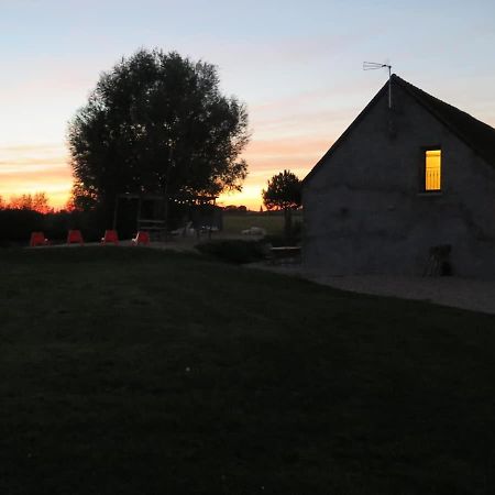 La Muzardiere Aux Gites De Cormenin Saint-Hilaire-sur-Puiseaux Exteriör bild